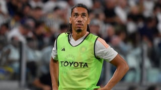 El Valencia de Javier Aguirre elige a su fichaje más urgente: la opción a coste cero de Smalling 