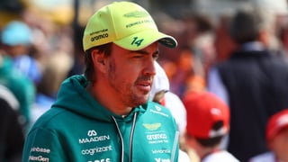 Fernando Alonso planta cara a Aston Martin antes de renovar: "A veces hay que desviarse un poco de lo habitual"