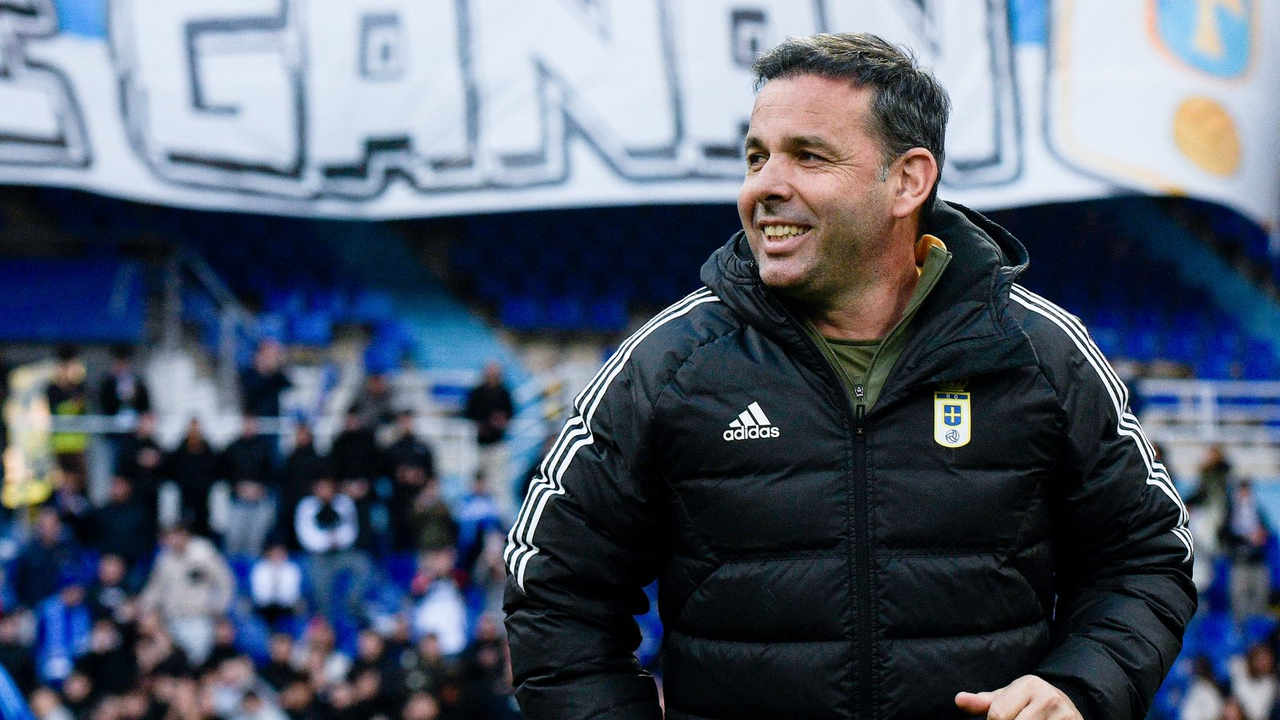 Lío con el despido de Javi Calleja