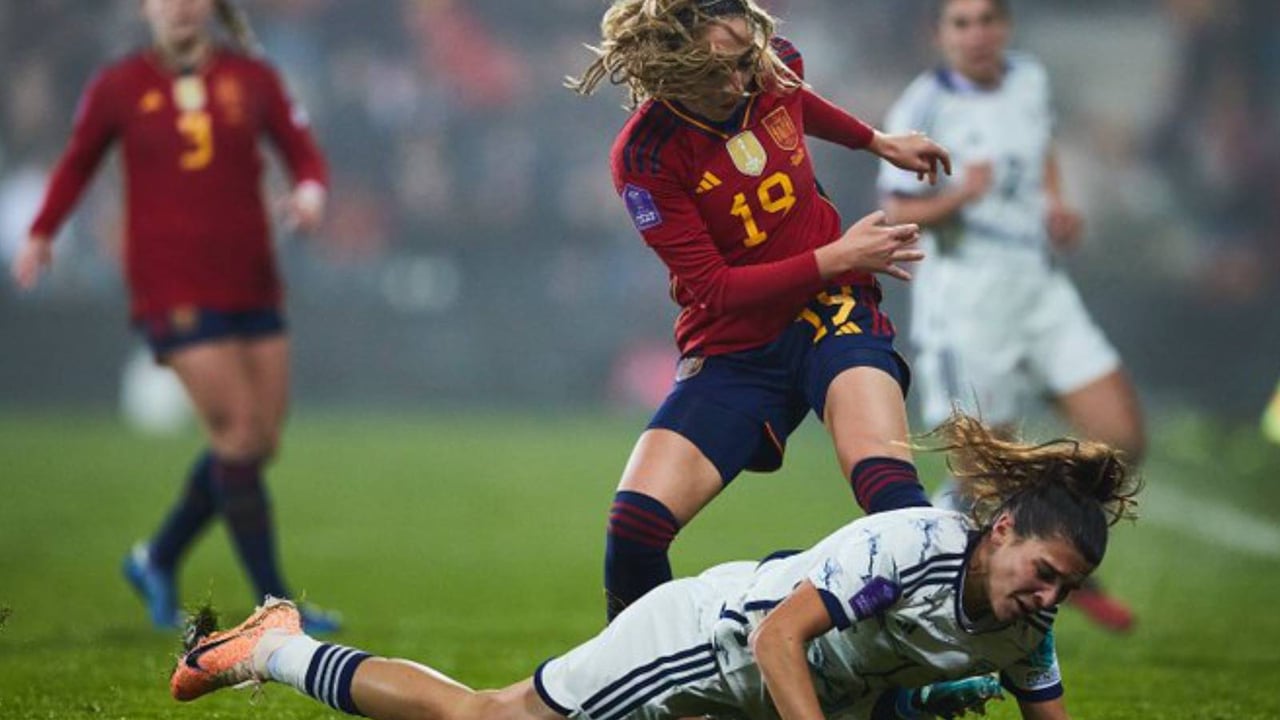 España 2-3 Italia: Primera derrota de las campeonas del mundo, pero con un premio final