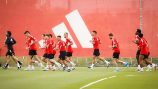 Mínimo consuelo y decisiones drásticas para otra semana clave en Nervión