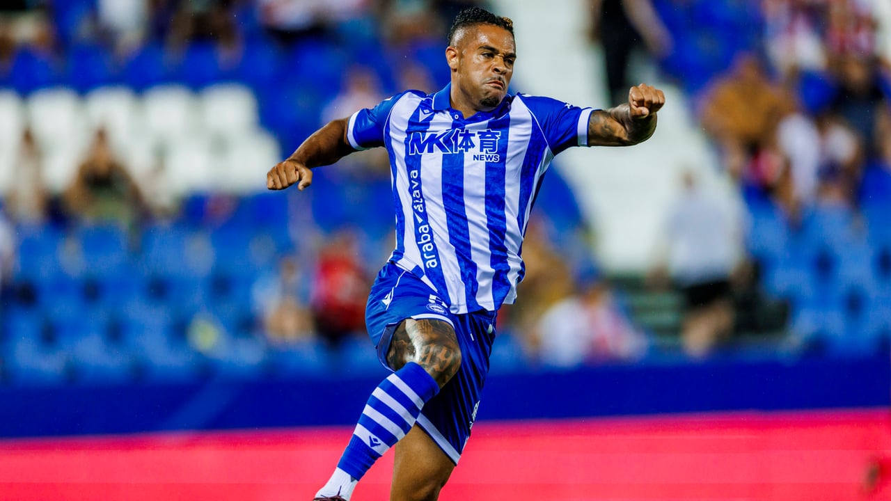 El nuevo giro de Mariano Díaz con Quique Sánchez Flores en el Alavés