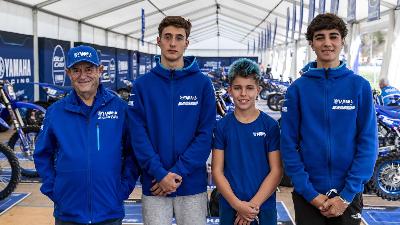 Jorge Salvador y Yamaha Eduardo Castro, a un paso del podio en la Superfinal de la Yamaha Cup en Francia