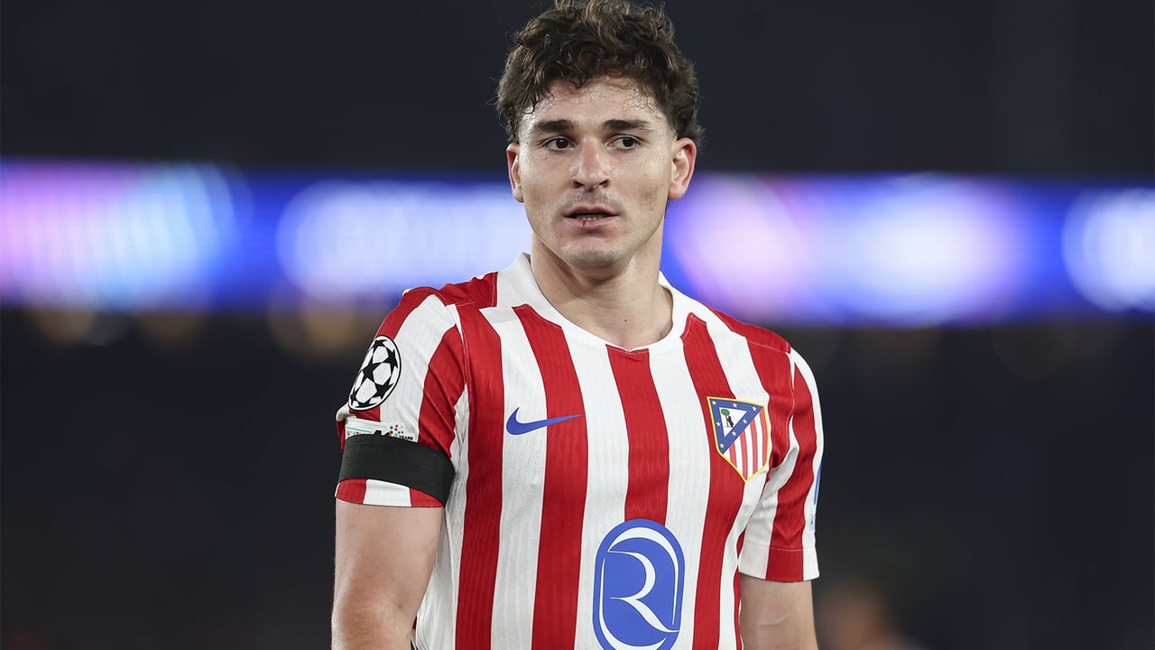Julián Álvarez se planta: el Atlético acepta negociar su salida al Arsenal pero el jugador se niega