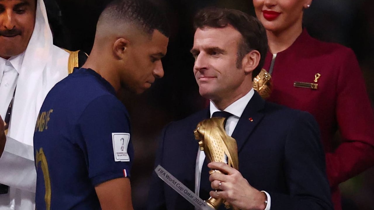 Macron vuelve a hablar con Mbappé