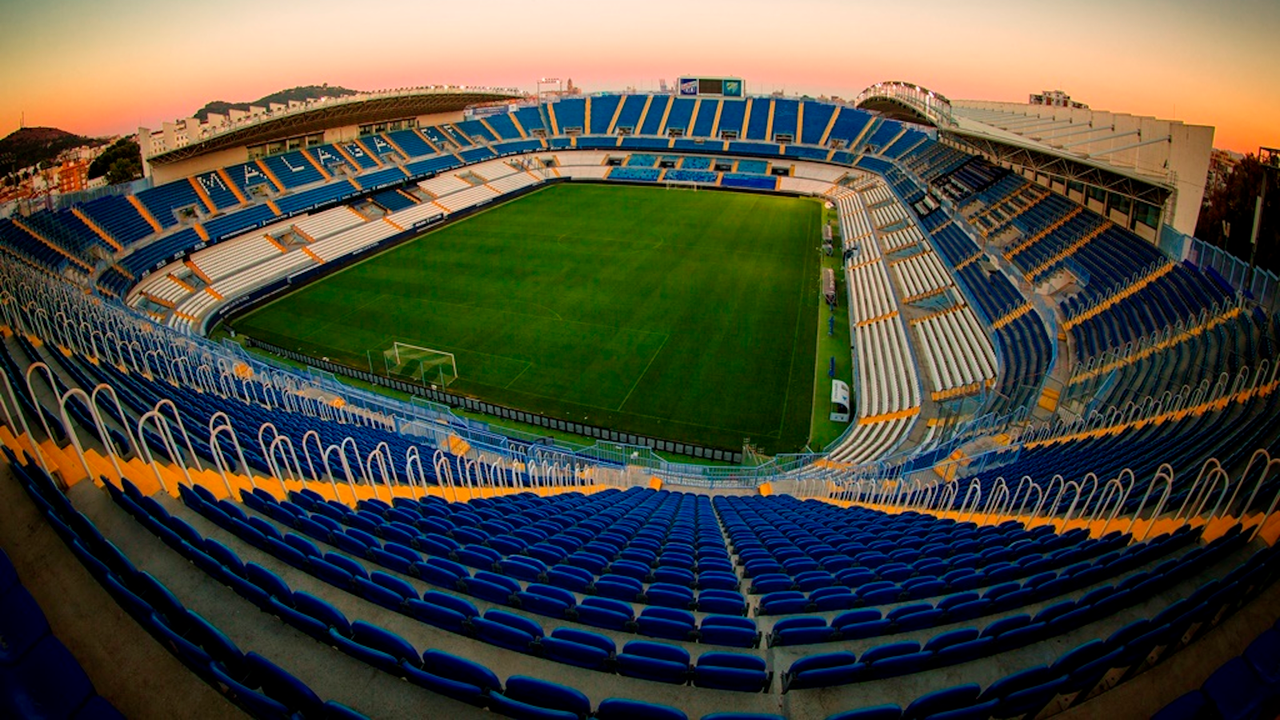 El Málaga y La Rosaleda esperan una decisión con nivel de Primera y que puede marcar el futuro