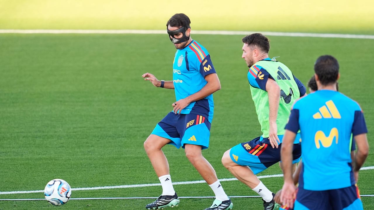 ¡Eric García, baja en el calentamiento de Wembley!
