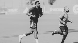 El regreso a casa de Samu Aghehowa: "Gracias a Dios por estar de vuelta"