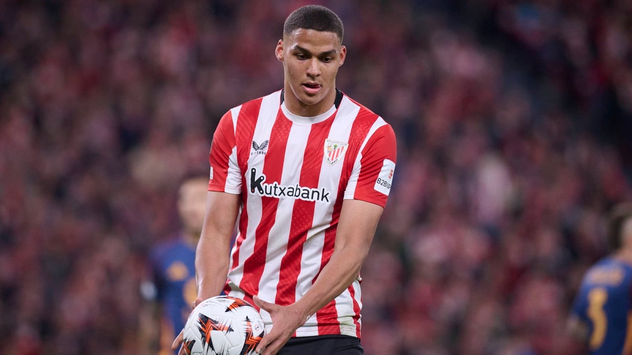 Maroan Sannadi la lía en Europa