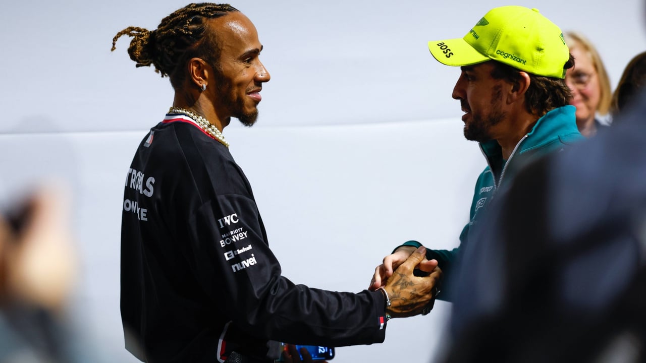 Fernando Alonso le da la razón a Lewis Hamilton