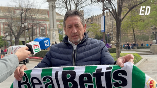 ¿Betis o Sevilla? Así vive la ciudad de Sevilla la previa del Gran Derbi: "Los béticos son béticos siempre, esté en Segunda o en Tercera, los sevillistas..."