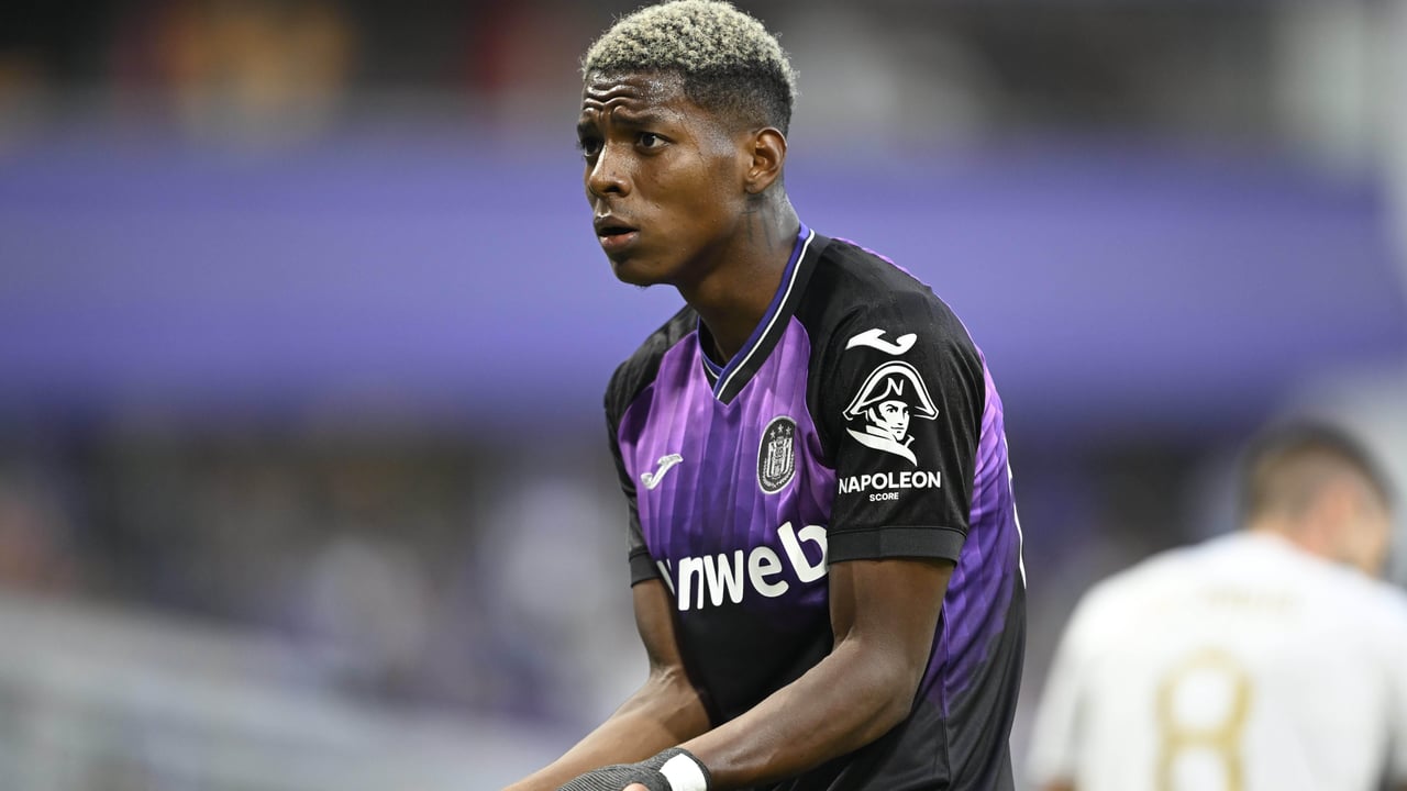 Nilson Angulo descarta su fichaje: "Ya me han mencionado artículos sobre el Celta de Vigo o el Liverpool"