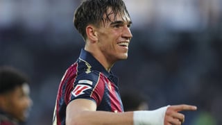 El Villarreal activa el interés en un cotizado Carlos Espí y el Levante le pone precio