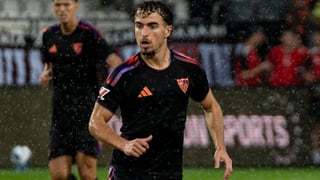 Conversaciones abiertas para la salida del Sevilla de Pedrosa con rumbo al Deportivo  