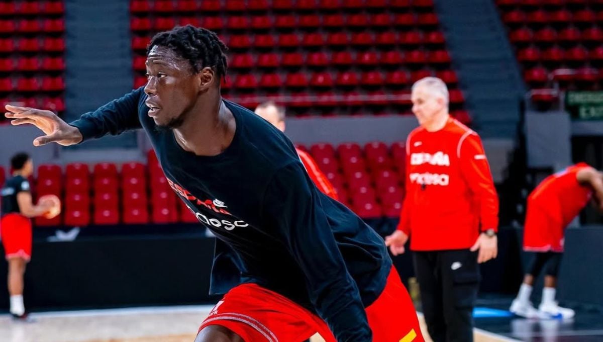 El español Eli John Ndiaye acaba la temporada sin estrenarse en la NBA