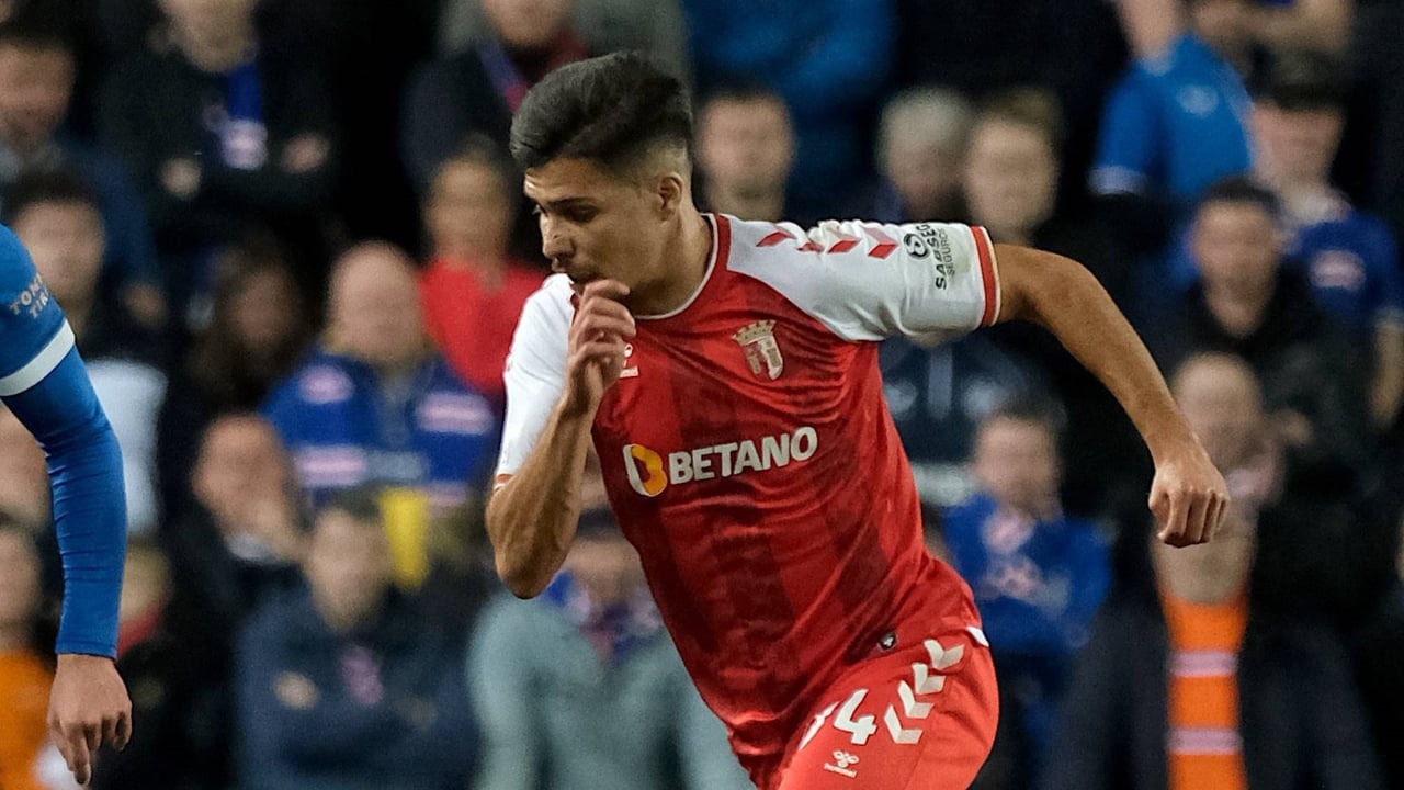 Nueva opción para el lateral izquierdo del Betis