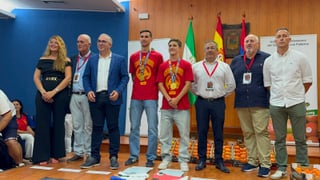Fabián y Gavi reciben un merecido homenaje en Los Palacios con la presencia de Jesús Navas