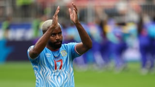 Bakambu ya negocia su fichaje: el sueldo que percibirá tras salir gratis del Betis