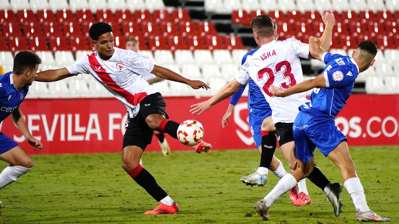 Lío de horarios en el Sevilla Atlético