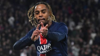 Iraola acerca al Liverpool a una de las estrellas del PSG: acuerdo con Bradley Barcola