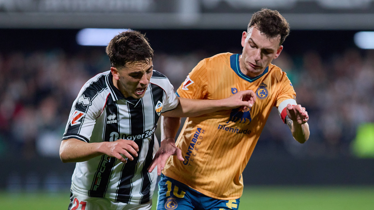 El Racing de Santander responde al Castellón y denuncia amenazas a la pareja de Íñigo Vicente