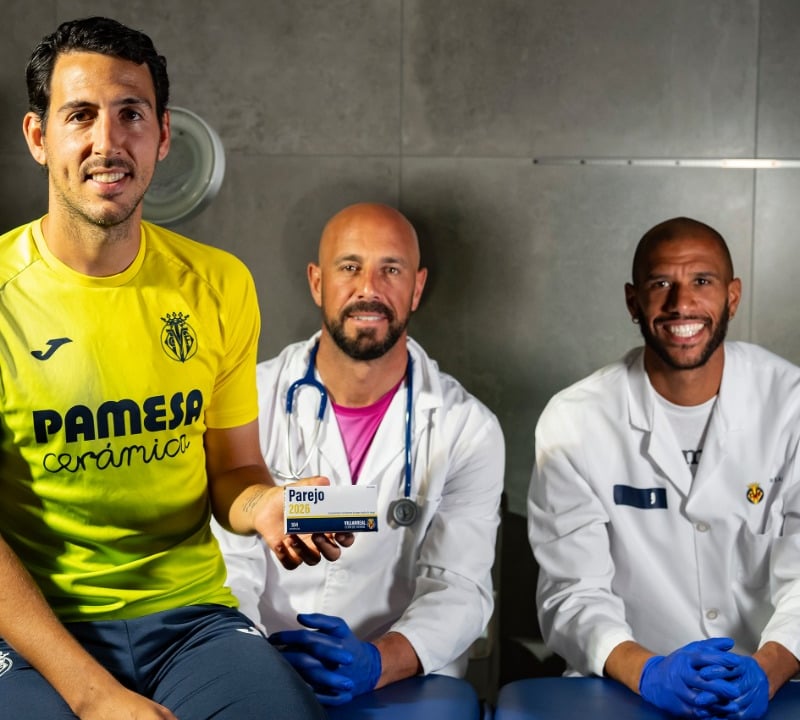 El Villarreal renueva a Parejo