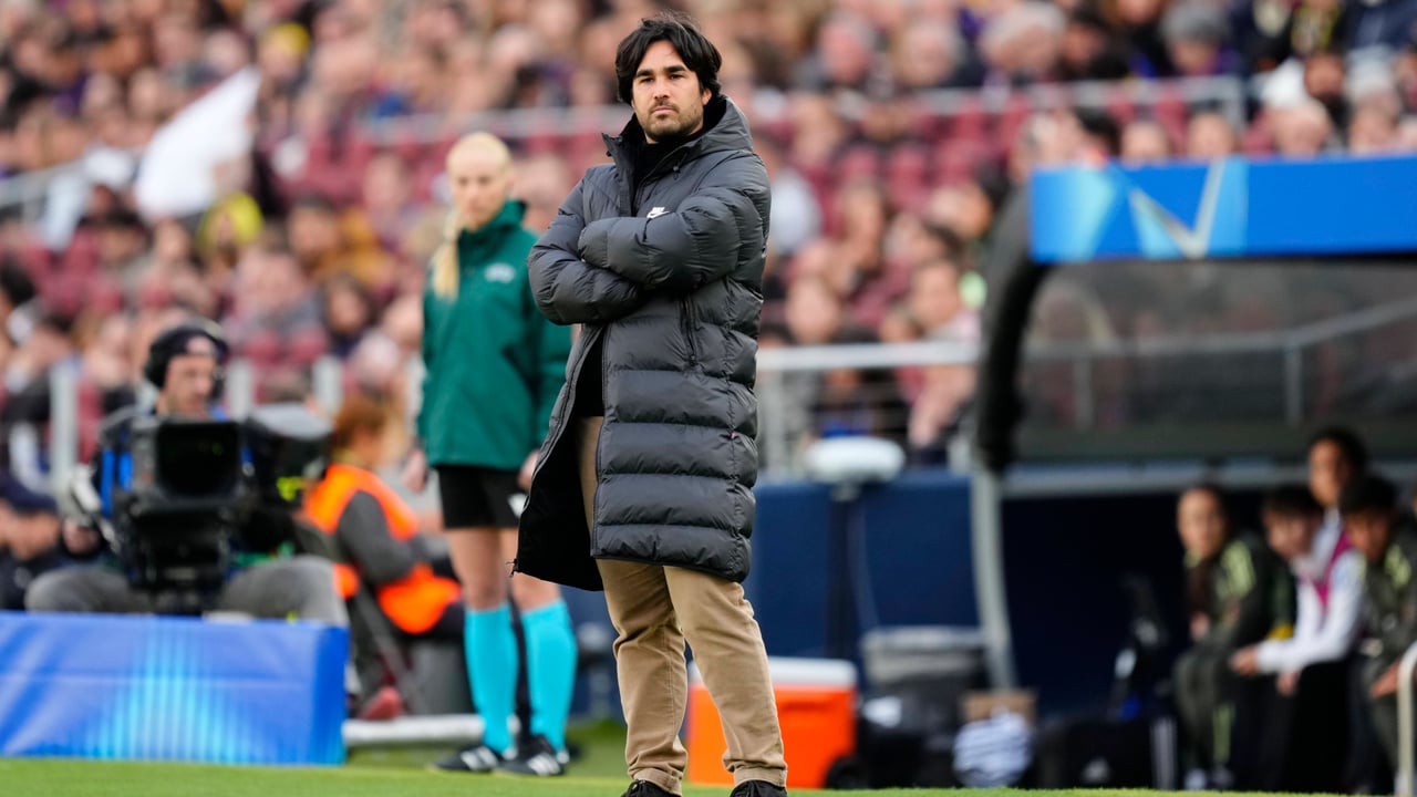 Pere Romeu pide "un último esfuerzo" a sus jugadoras en la final de la Champions femenina contra el Olympique de Lyon