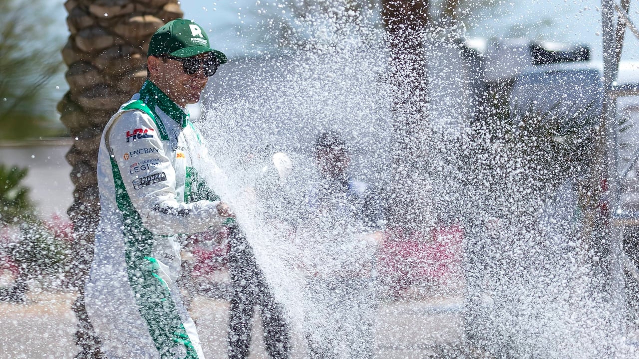 El mejor fin de semana del motor español, salvo para Fernando Alonso