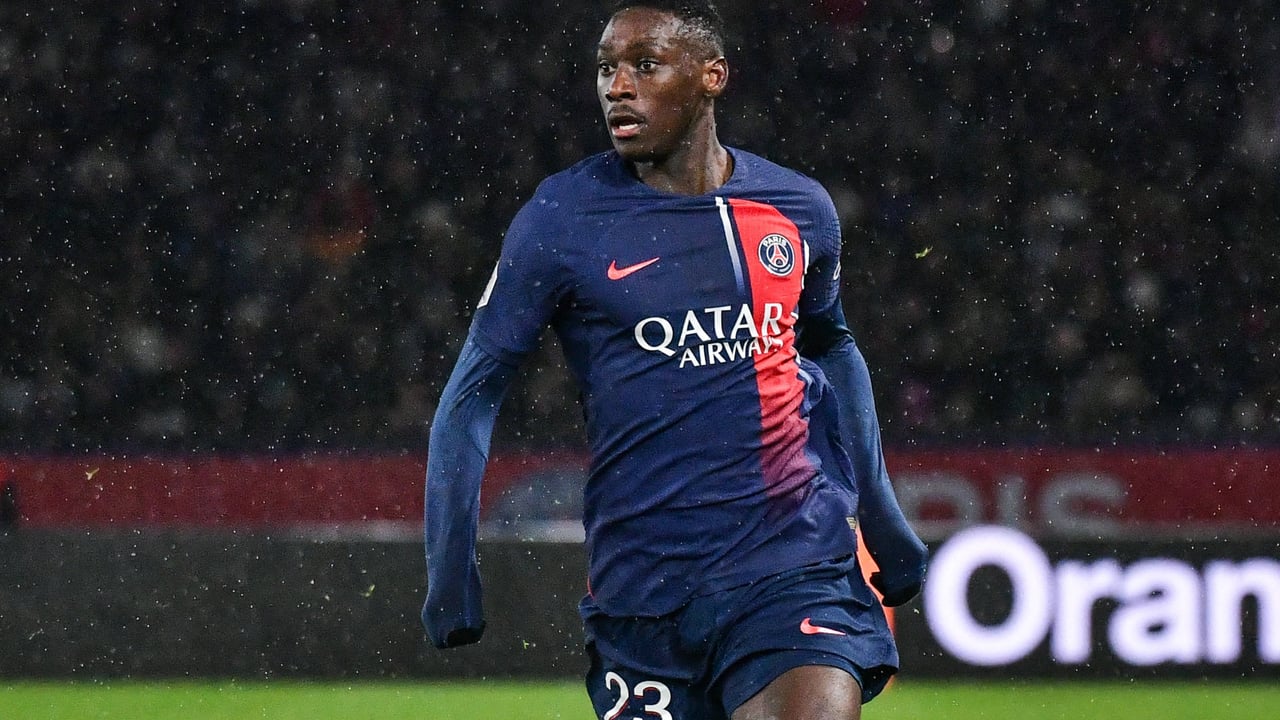 El PSG confirma la venta de Kolo Muani: regresa a la Juventus por 50 millones