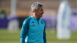 Fran Escribá da un golpe sobre la mesa en el Real Valladolid y ya mejora a Luis García Tevenet