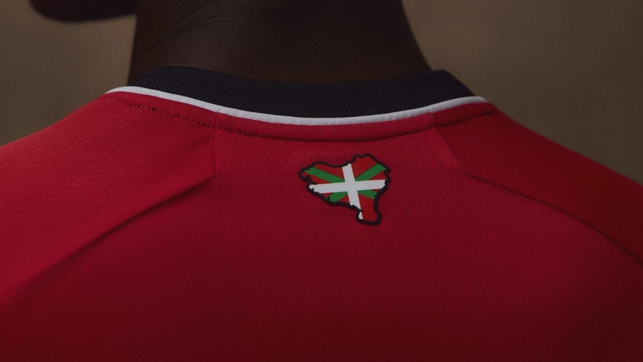 El Athletic trata de apagar la polémica en torno a la camiseta de la siguiente temporada