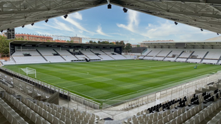El Rayo elige El Plantío mientras su plantilla exige seguir jugando en Vallecas