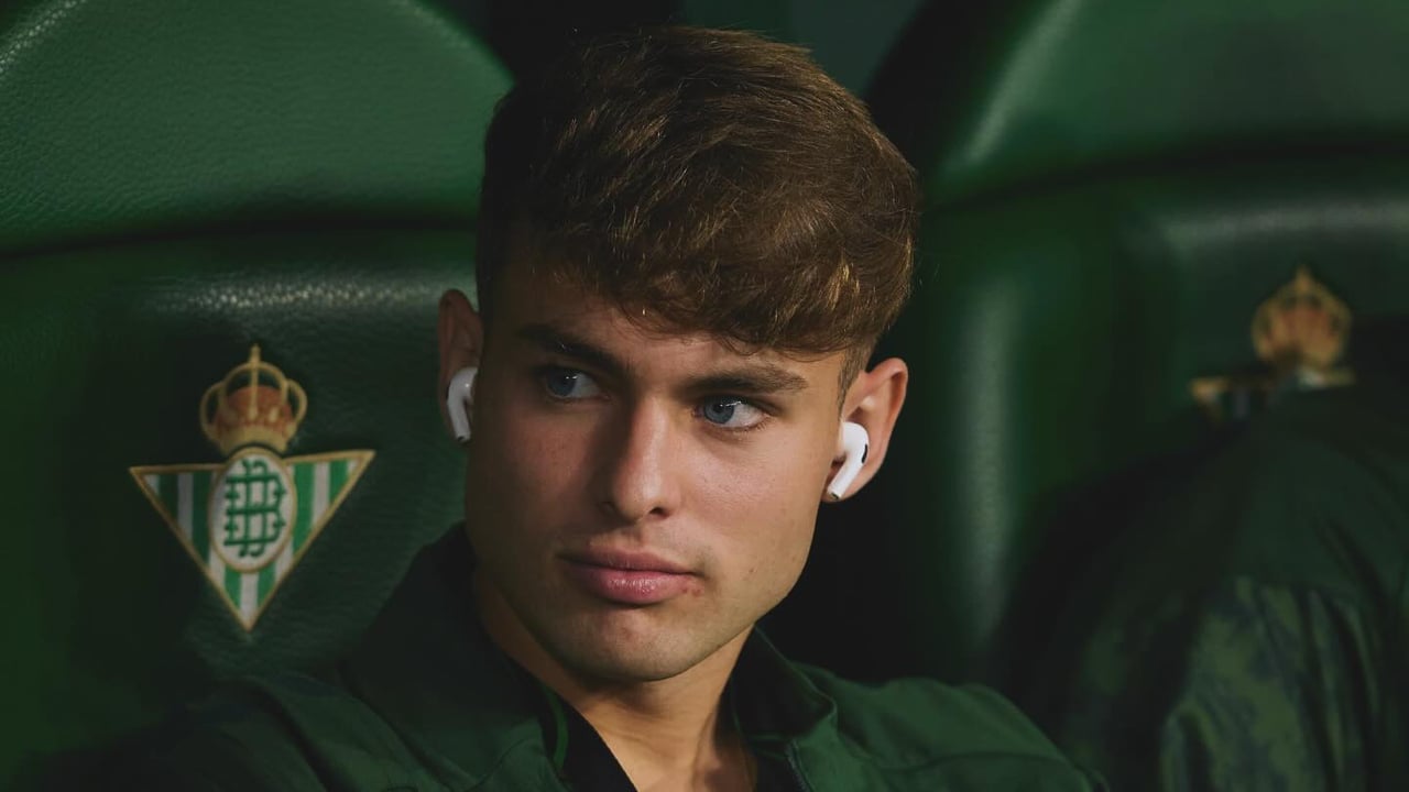 Ángel Ortiz y Ez Abde, dos grandes noticias para Pellegrini ante Vitória y Las Palmas