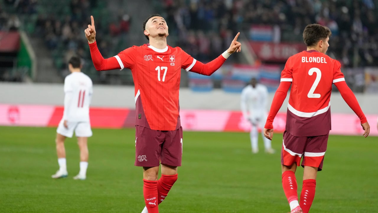 'Doblete' de Vargas, partido completo de Sow y cambio al descanso de Ricardo Rodríguez