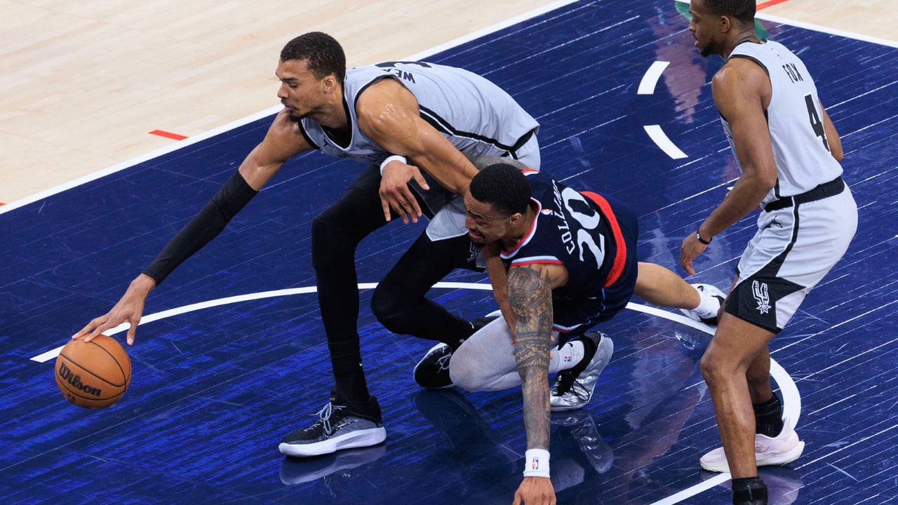 Wembanyama mete en un lío a los Spurs y los Knicks van firmes a por el anillo