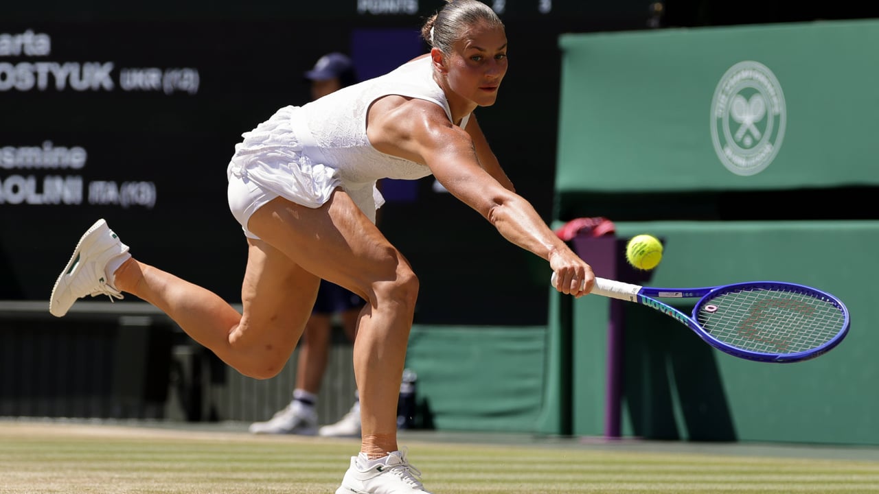 Marta Kostiuk - Linda Noskova: Horario, canal y dónde ver hoy en TV y online la semifinal de Wimbledon 2026