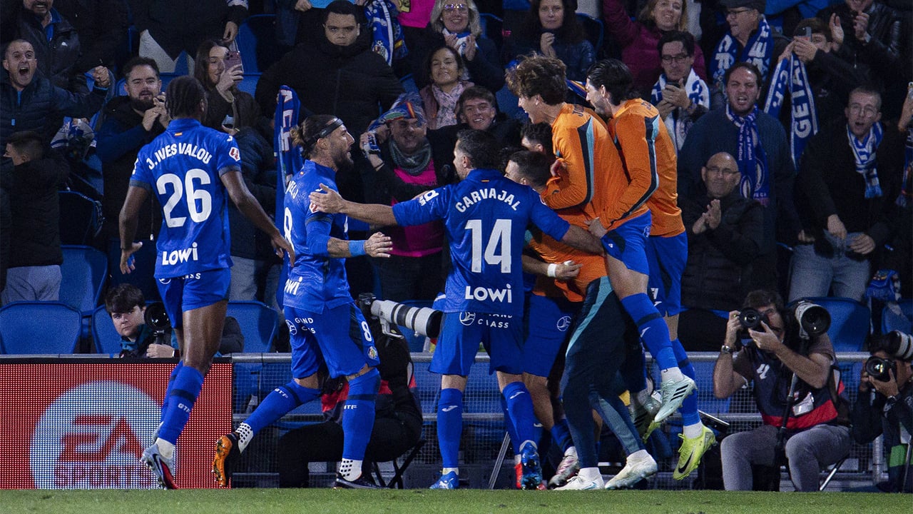 Getafe 1-1 Rayo Vallecano: Satriano premia la resistencia azulona tras una hora con diez