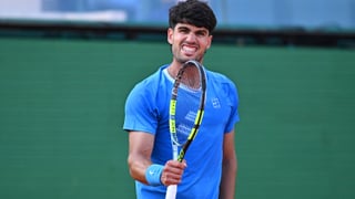 Carlos se pone a 300 y se niega a soltar el trono del número uno del mundo en Montecarlo