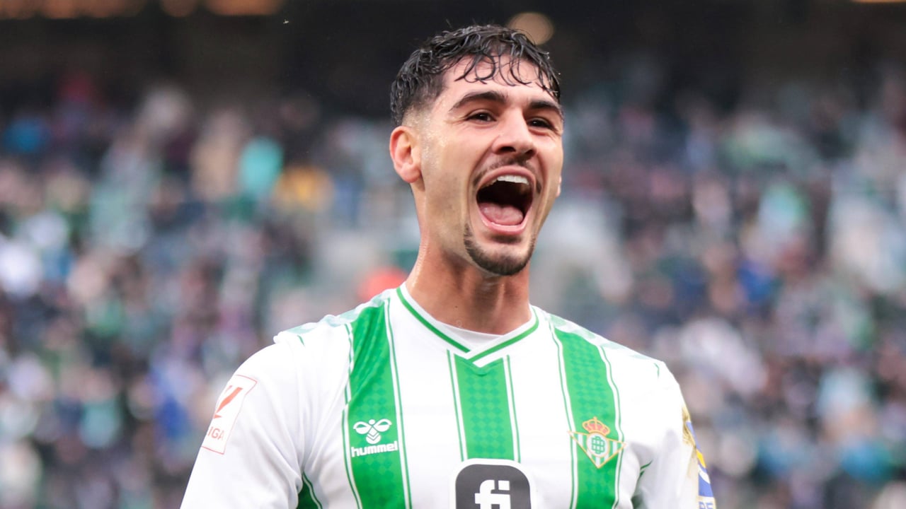 El pelotazo oculto del Betis con Johnny Cardoso