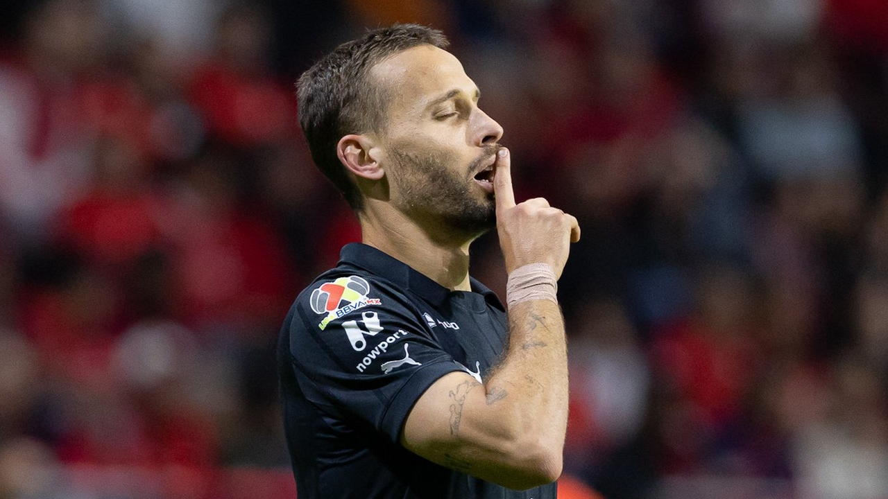 Apunta a la vuelta de Sergio Canales