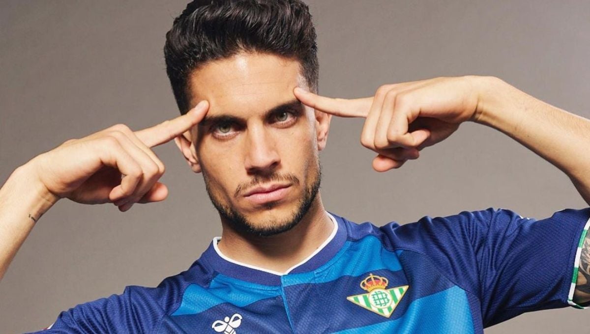 Bartra manda un mensaje a los béticos y hasta Iniesta responde