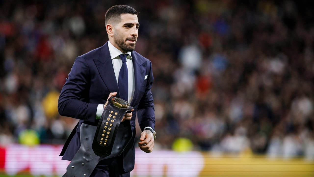 Ilia Topuria apunta la fecha de su retirada