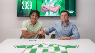 El Betis blinda a una de sus perlas y deja salir a otra mediante una cesión