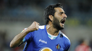 Dani Güiza señala directamente a Juan Cala por su trabajo en el Cádiz