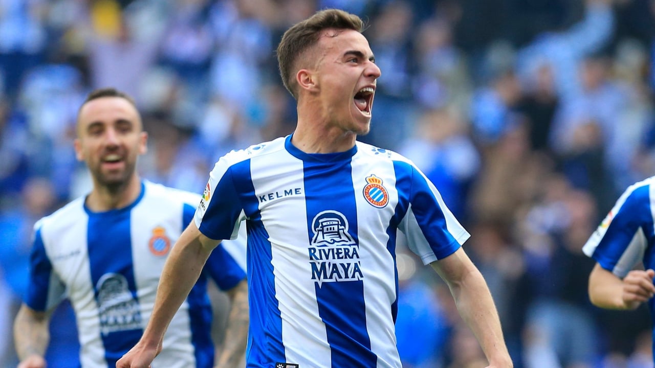 Rayo Vallecano y Betis, atentos al problema de Adrià Pedrosa