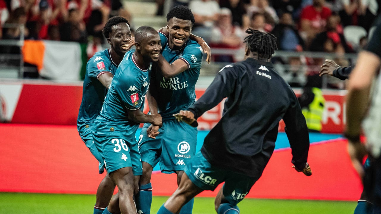 El Metz asciende a la Ligue 1 y el Reims baja