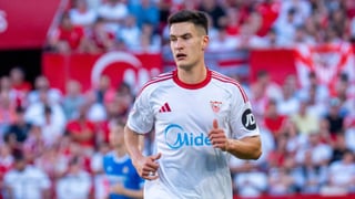 Hasta tres clubes de Primera pendientes por si Castrín no renueva con el Sevilla
