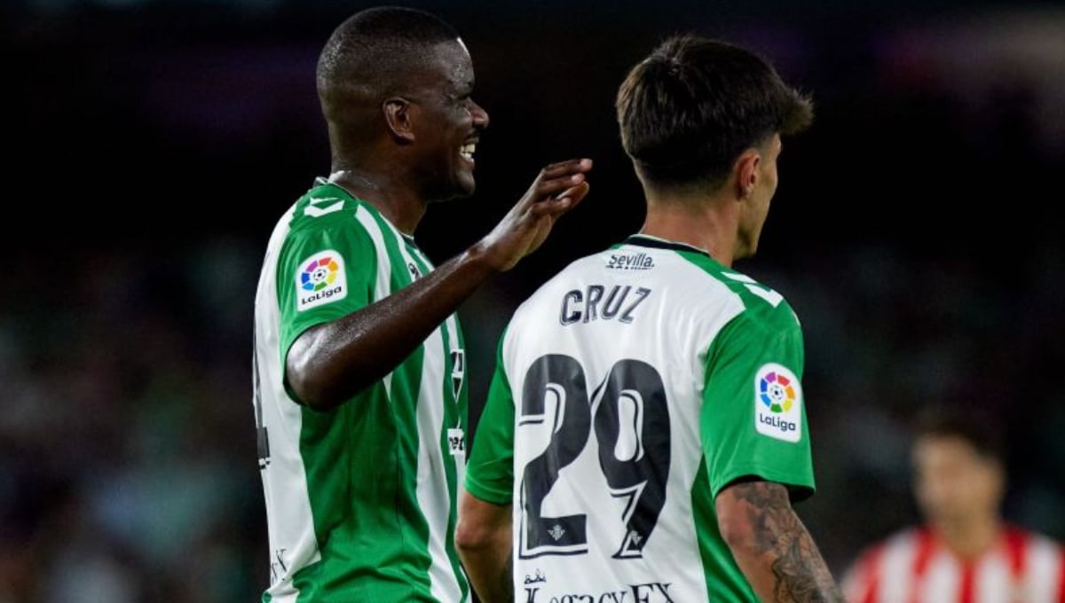 El debutante Juan Cruz reclama un sitio en este Betis: "Quiero estar ahí"
