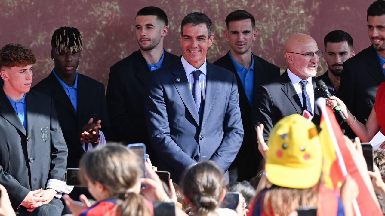 Los cánticos más denunciados en LaLiga: estos son los estadios que han insultado a Pedro Sánchez y a la selección española