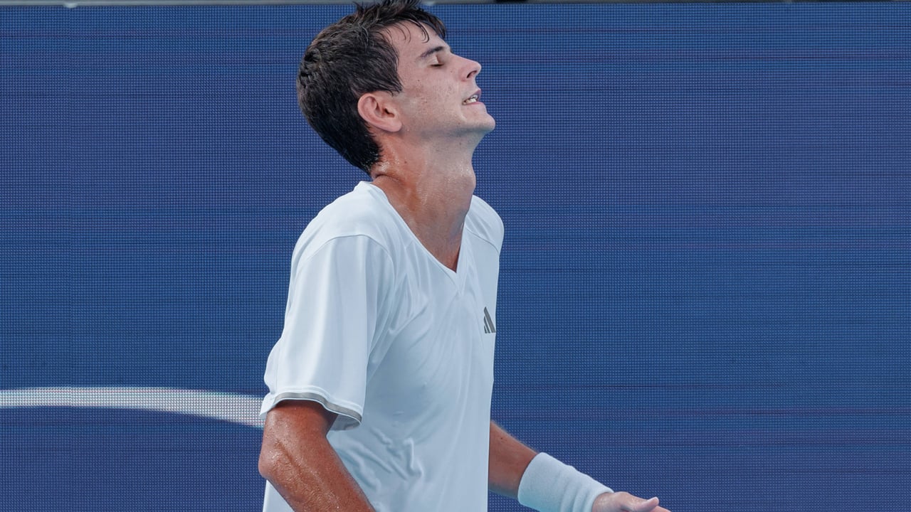 Rafa Jódar rompe otra vez sus cordones pero su sueño termina en Cincinnati